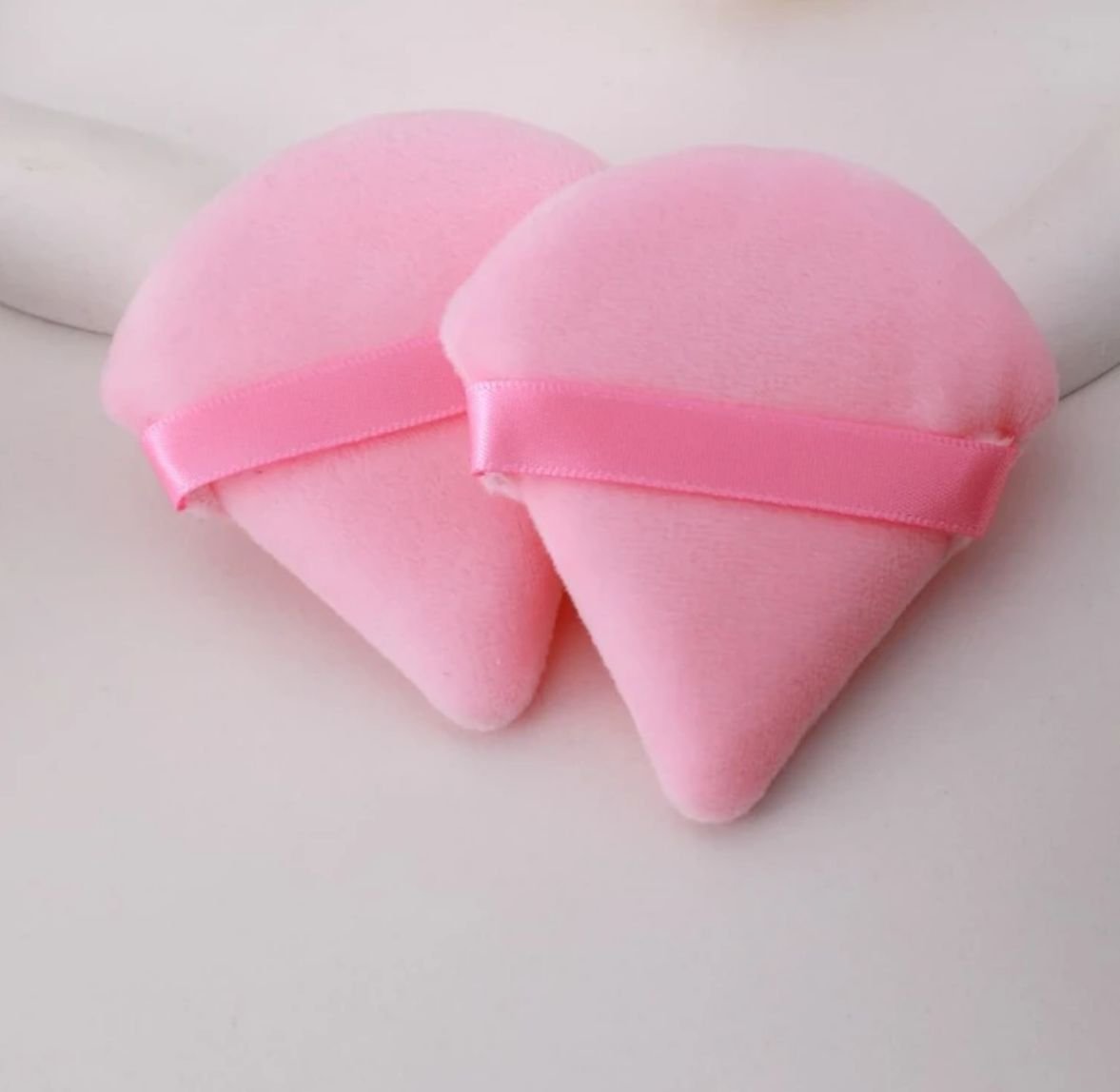 Anne Triangle Powder Puff Sponge